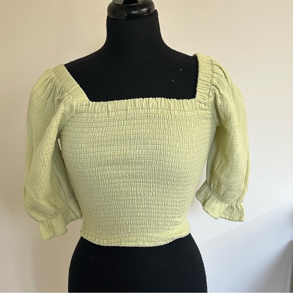 Sadie & Sage Crop top “ By the Shore”, in light green, Size S - Picture 3 of 9